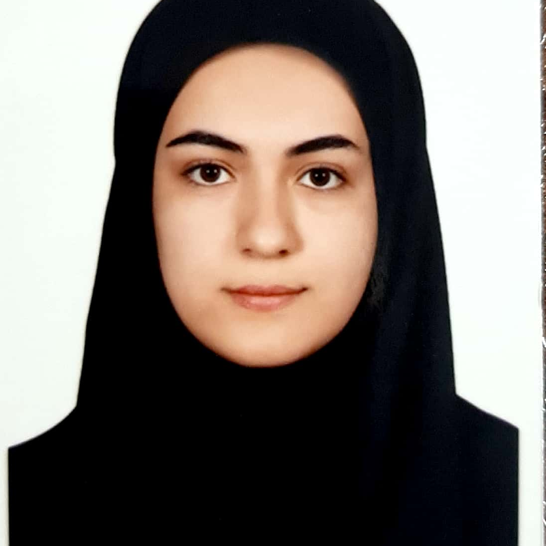 شیوا صادقی نژاد